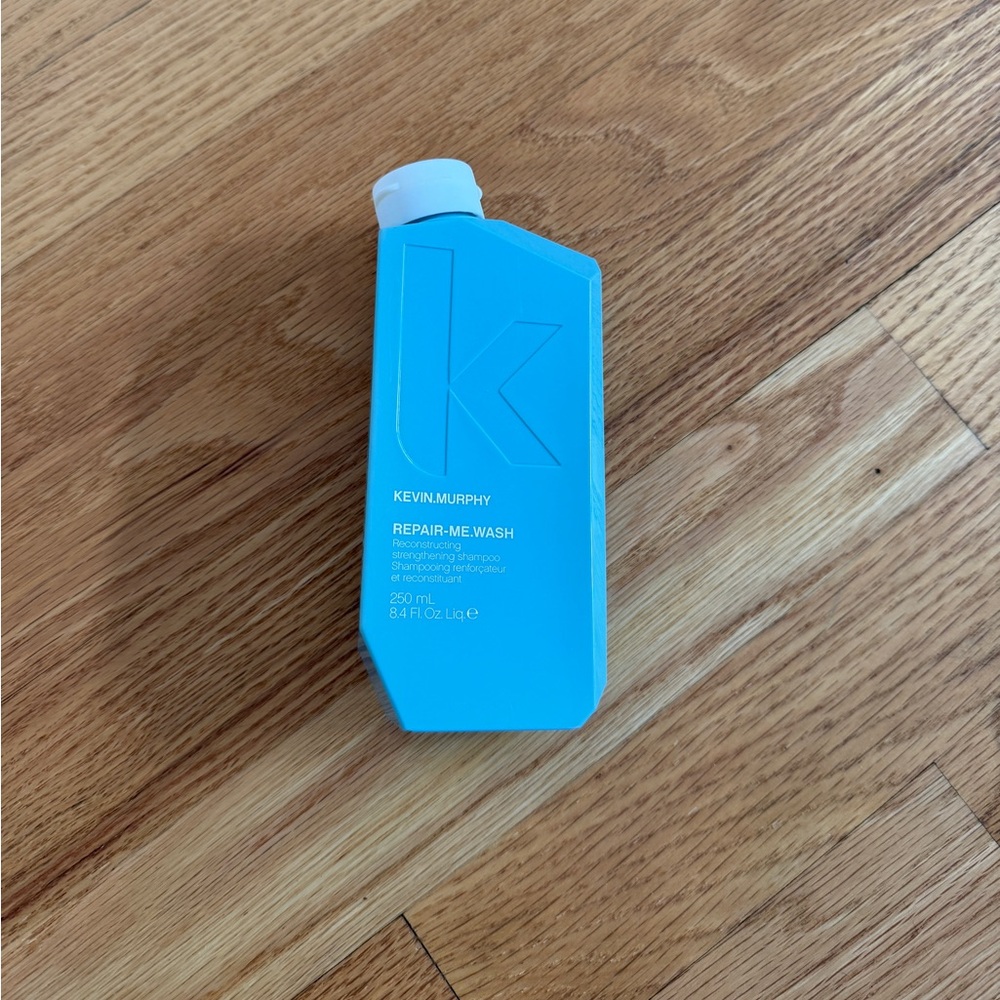 Kevin Murphy Repair me wash shampoo